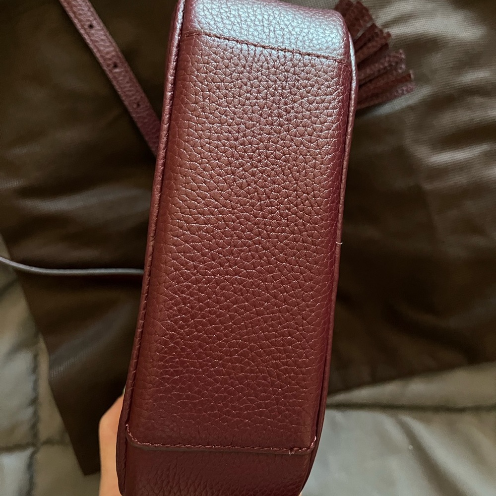 ♠️ KATE SPADE ♠️ Kourtney crossbody camera bag. Cranberry - Picture 5 of 7